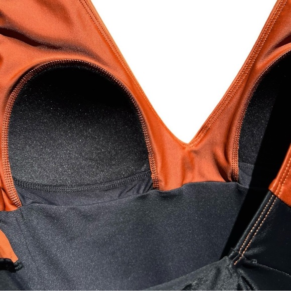 🌻NEW Summersalt The Ruched Backflip Swimsuit in Amber/Sea Urchin | Size 2 - Picture 8 of 10